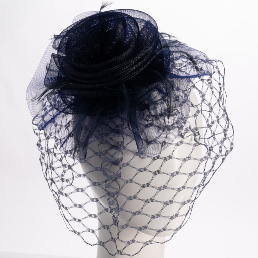 Elegant Couture French Lace Vintage-Style Veiled Fascinator w/ Bow and Feathers